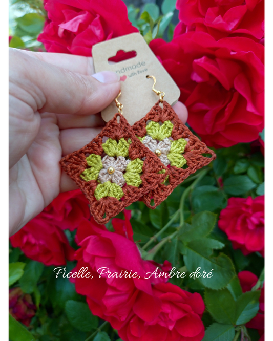 Boucles d'oreilles granny en crochet